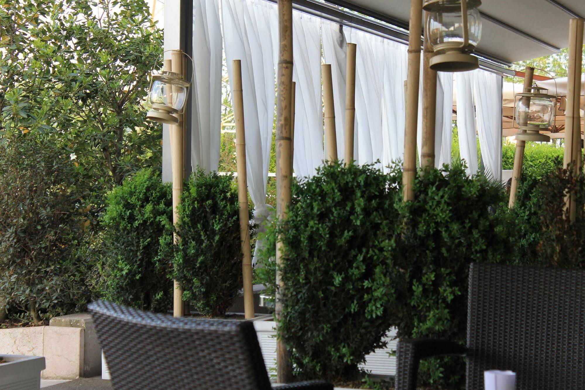 Eq Hotel Travagliato Exterior photo